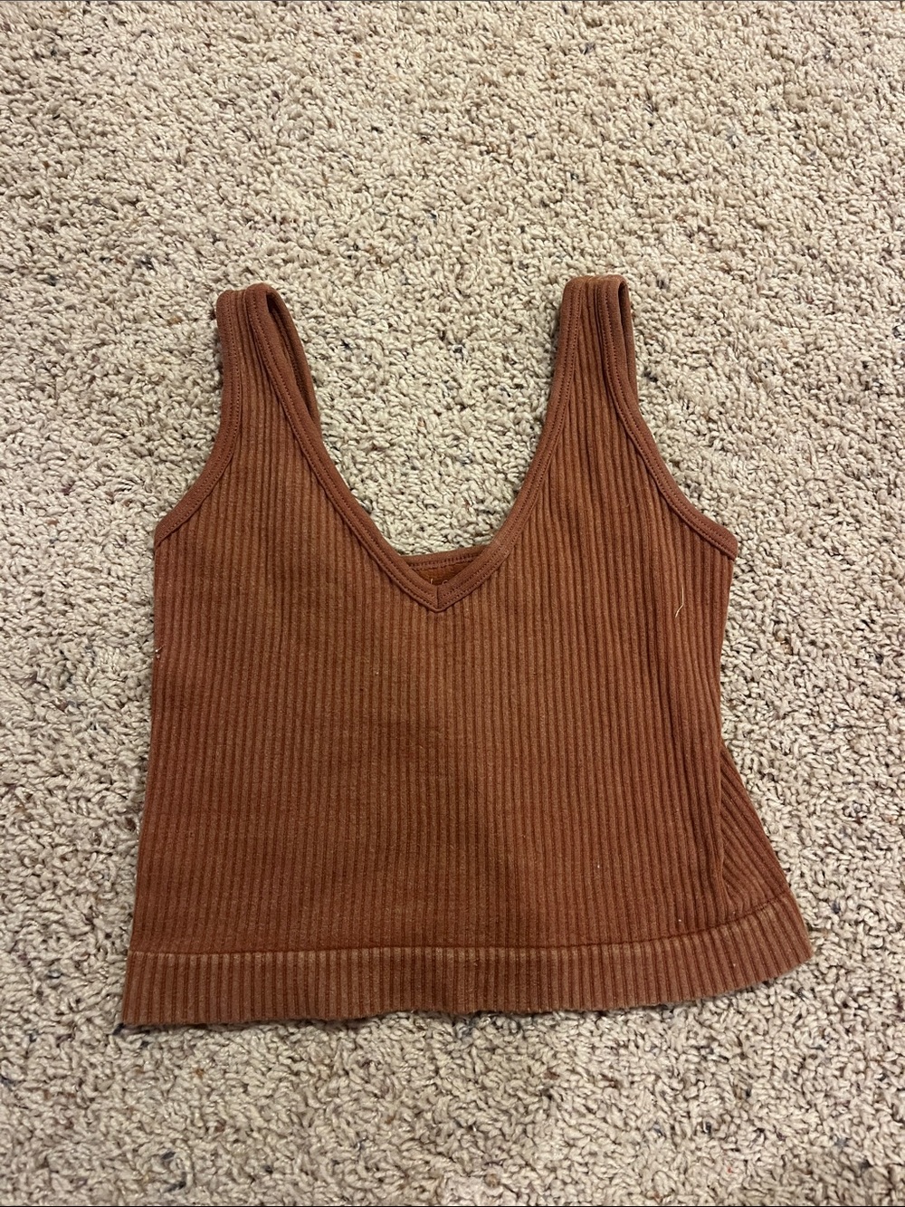 Aura Ribbed V-Neck Tank Top - Rust Brown